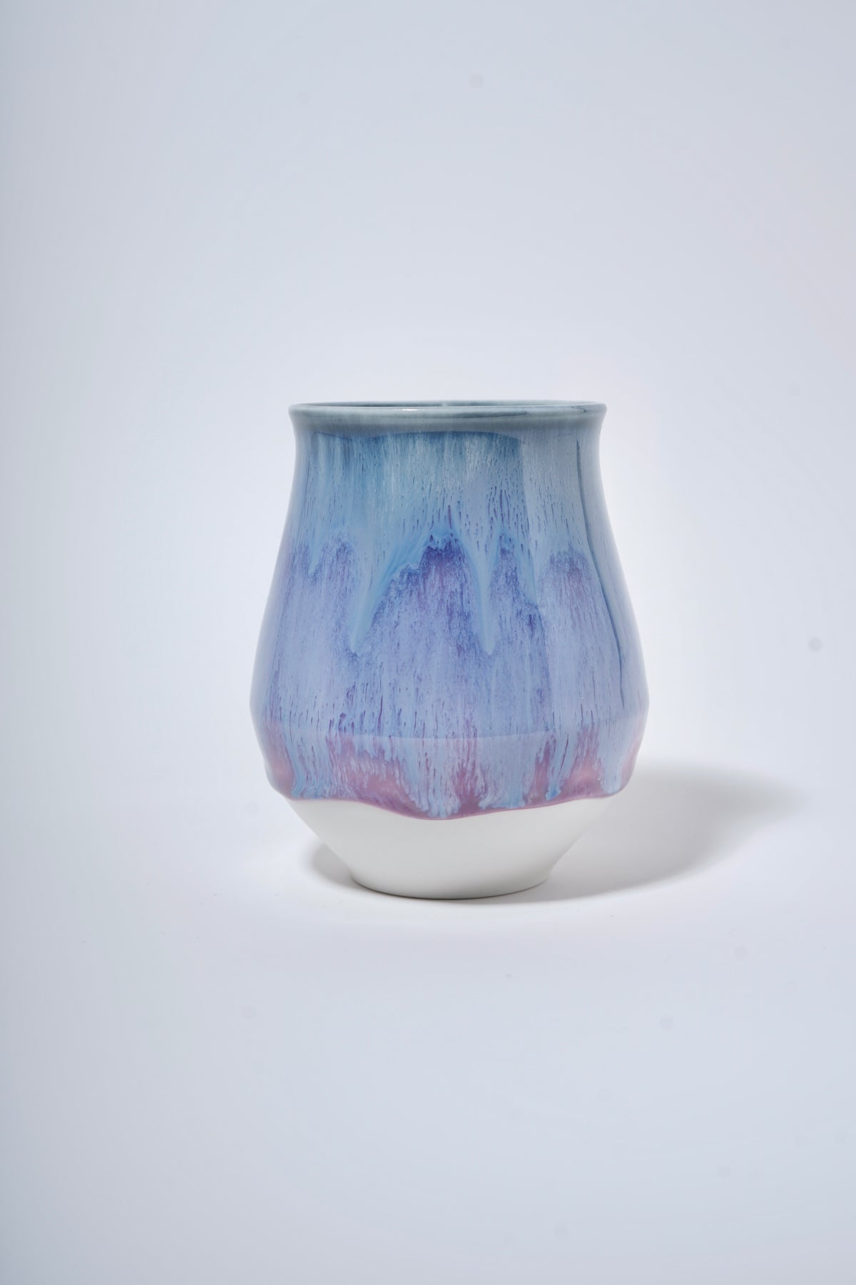Bloom Cup/Vase(purple butterfly )style 1