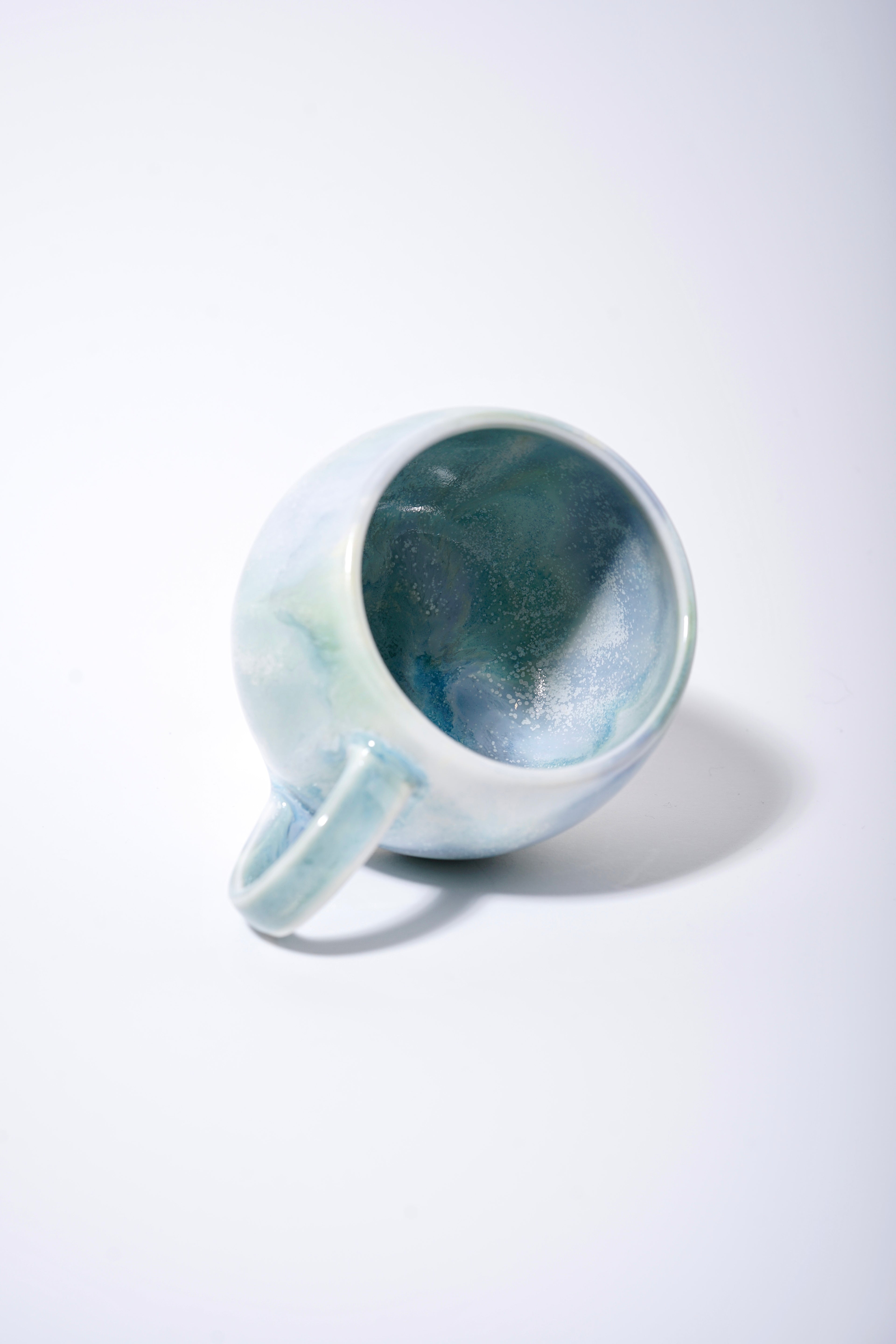 （予約注文） L SIZE BALLOON MUG(LAKE)