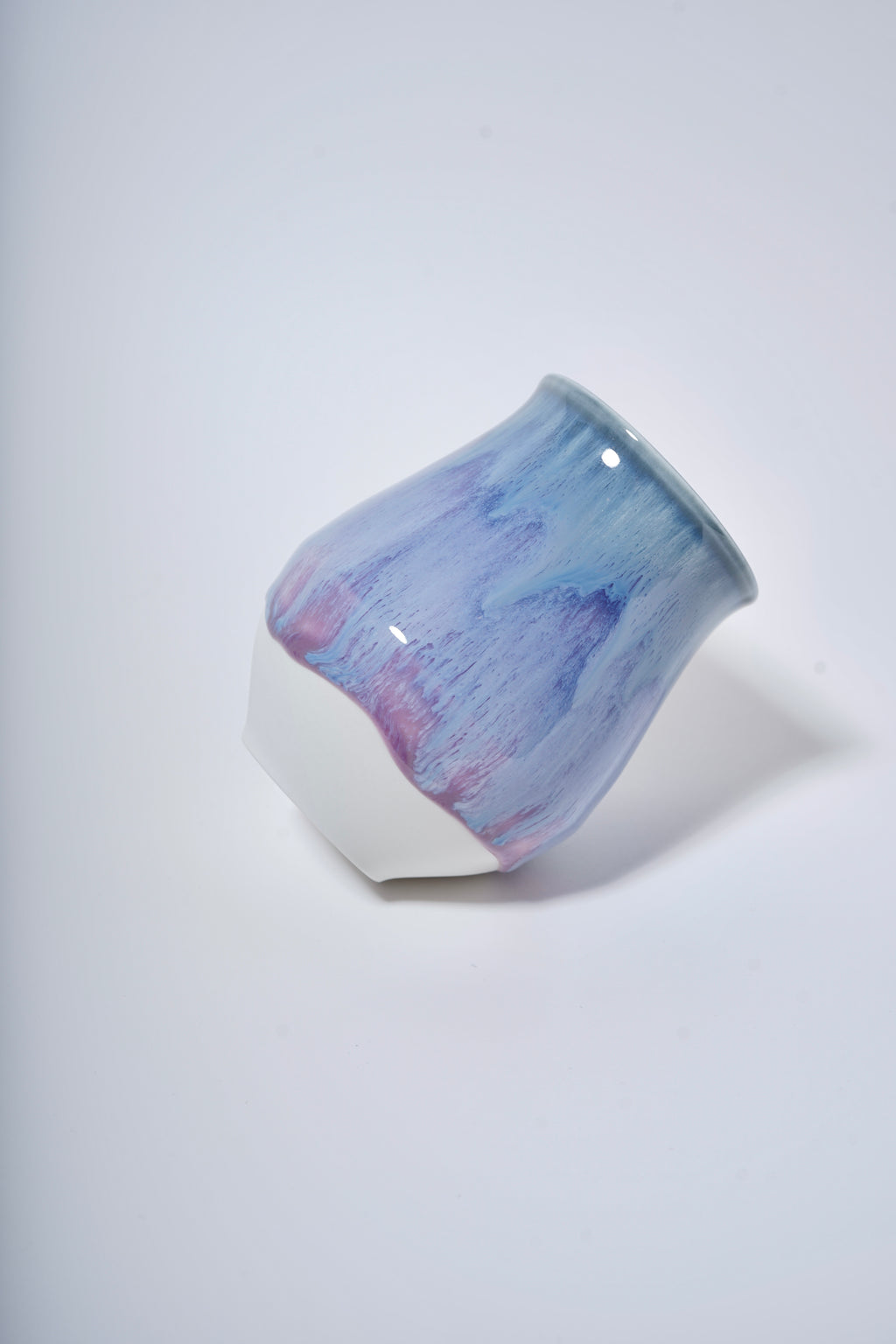Bloom Cup/Vase(purple butterfly )style 1