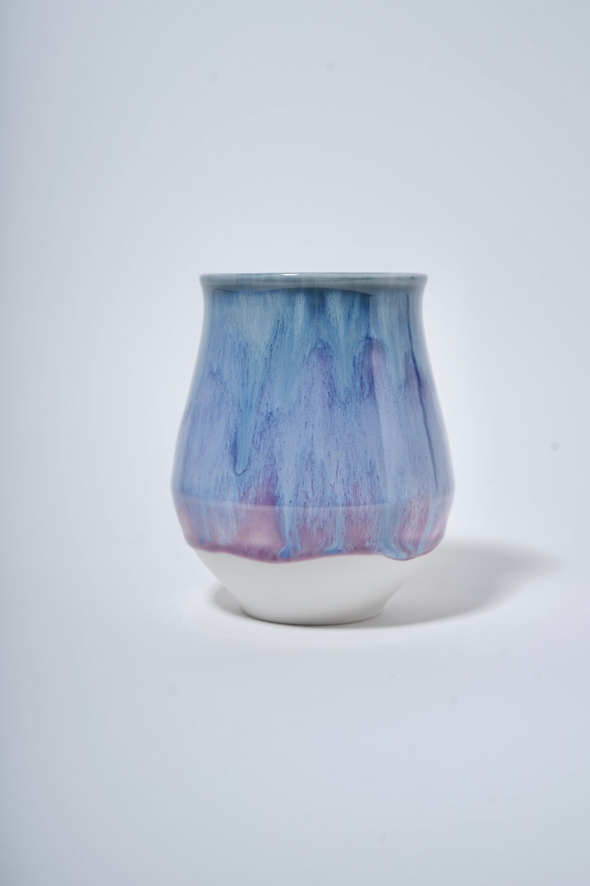 Bloom Cup/Vase(purple butterfly )style 1
