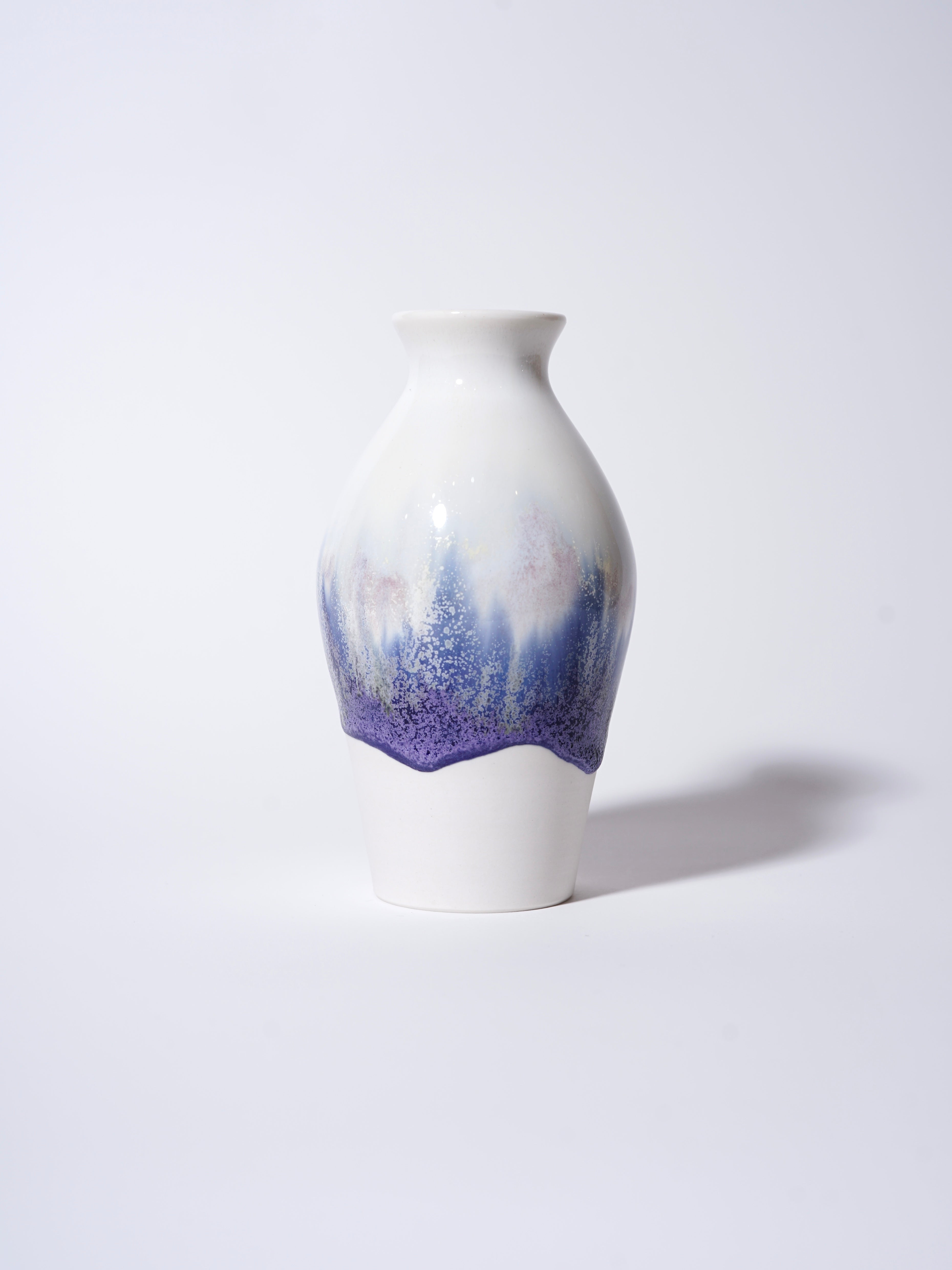 Banmatsuri Mini Curvy Vase