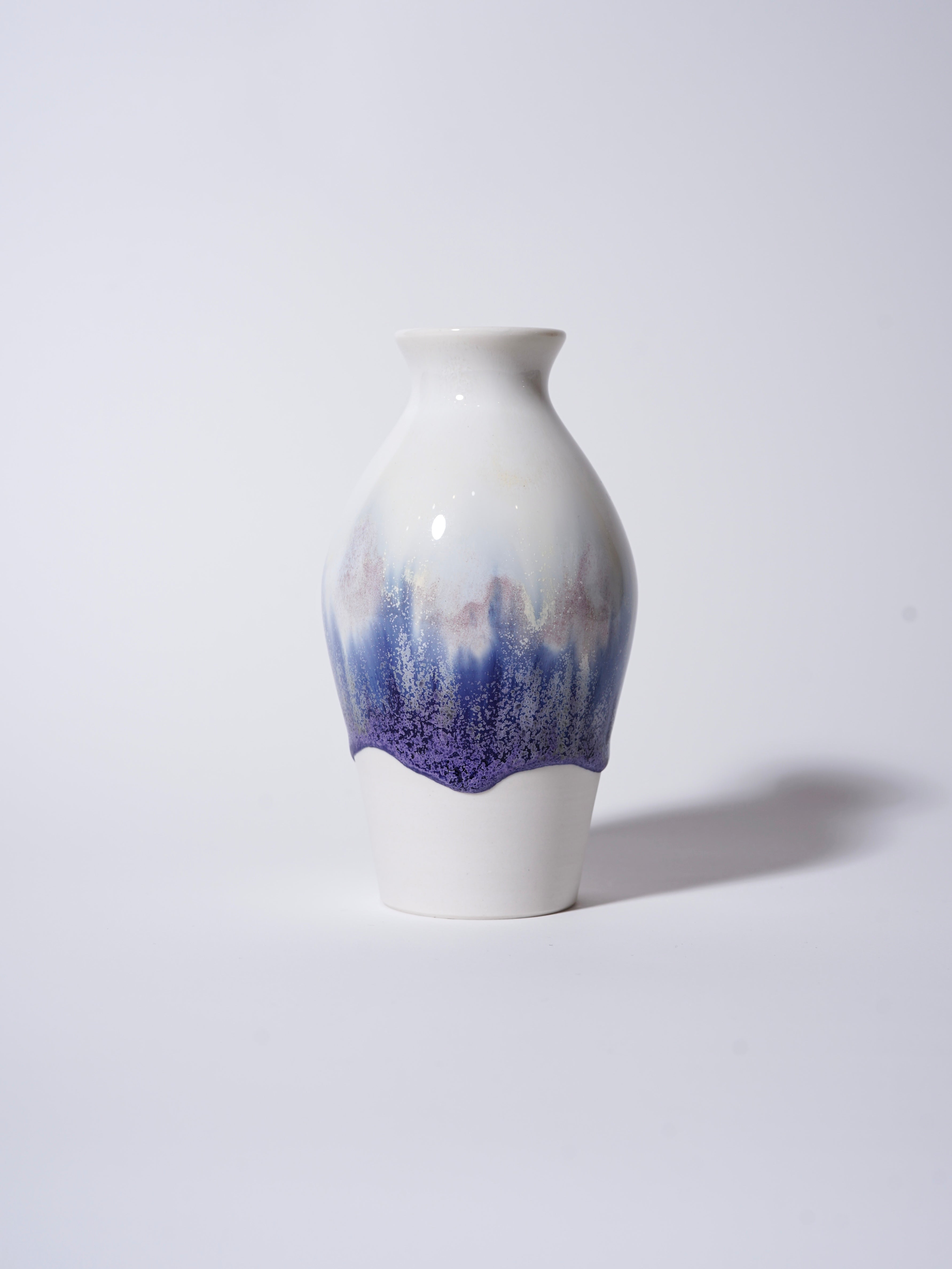 Banmatsuri Mini Curvy Vase
