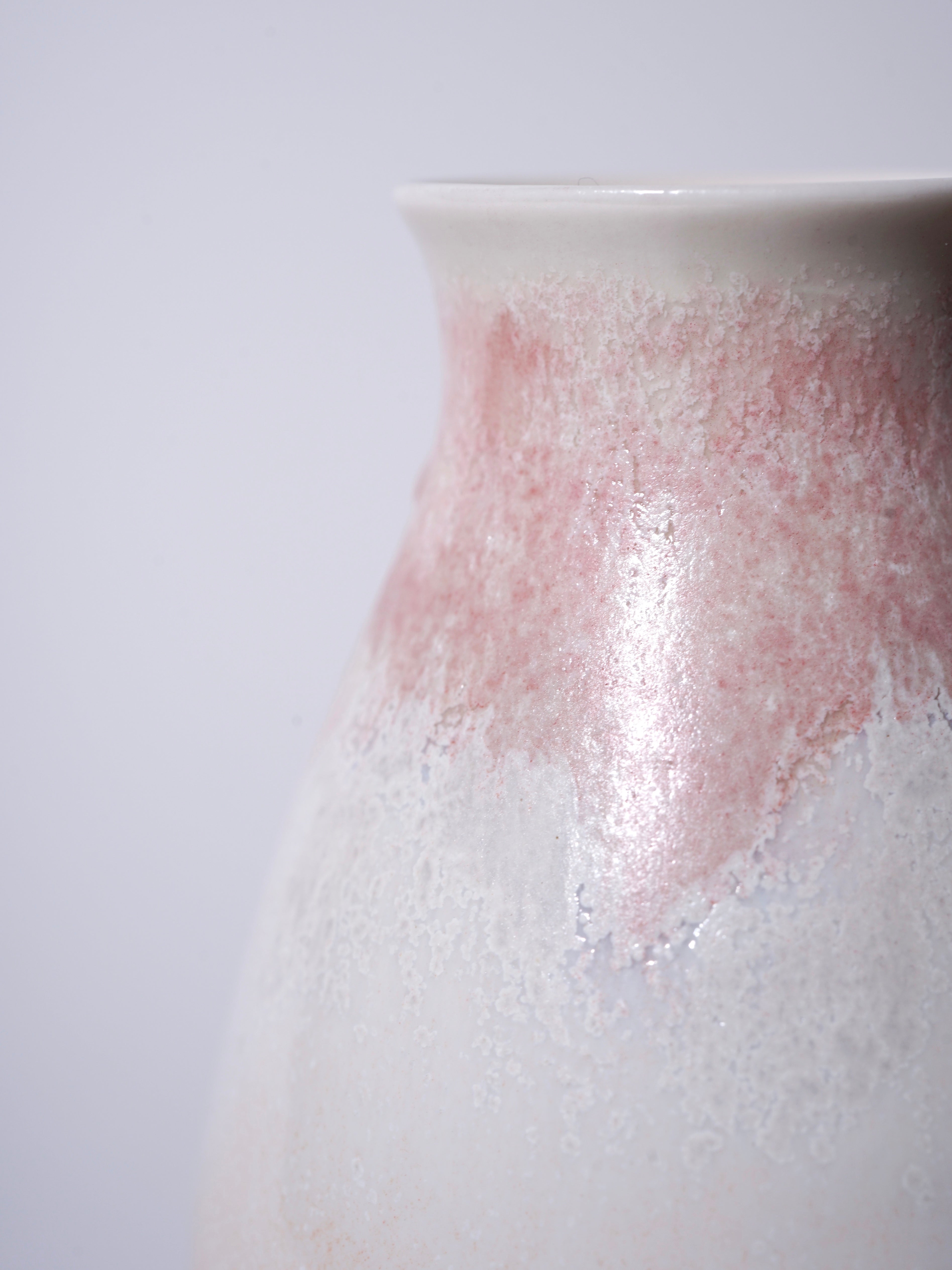 Sakura Mini Curvy Vase