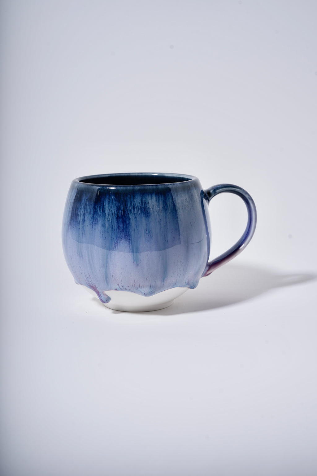 L SIZE BALLOON MUG(purple butterfly )style1